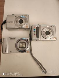 Tre macchine digitali Lumix Panasonic