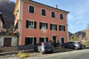 3 LOCALI A MONTOGGIO