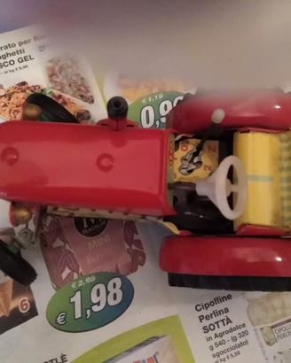 Modellino trattore con rimorchio- vintage
