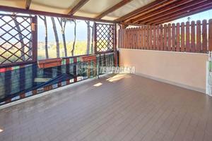 Trilocale con terrazzo