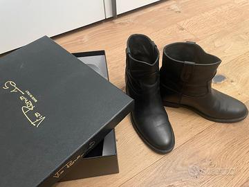 Stivaletti Via Roma 15 numero 37