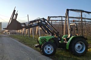 Deutz fahr agroplus 70 cv con caricatore frontale 