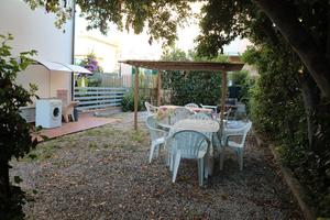 Cecina Mare Quadrilocale giaridino ingresso indip