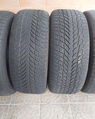 gomme M+S 225/50 R18