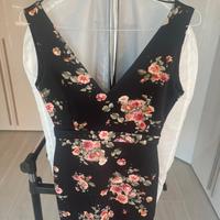 Abito nero a fiori