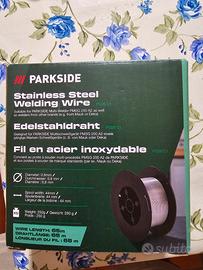 Saldatrice elettrica a filo Parkside.
