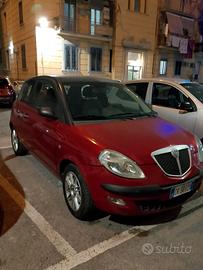 Lancia Y