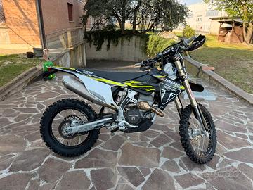 Triumph TF 250 E