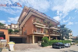 attico 3 camere con terrazzo coperto e garage