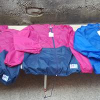 Spolverini impermeabili e pantaloni