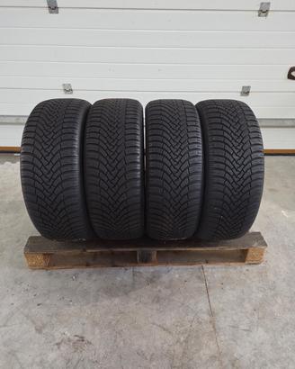4 gomme Falken 215 50 18 invernali