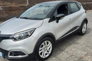 renault captur 1.5 disel  anno 2016