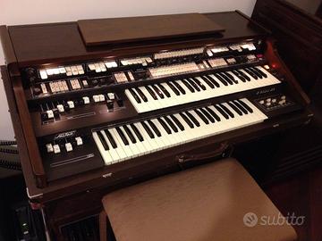 Roland PC - SOLTON B1000SC