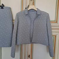 Blocco di capi di abbigliamento  nuovi.