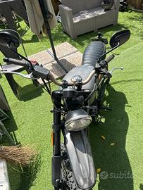 moto scrambler