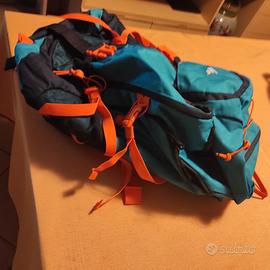 zaino da trekking o da viaggio