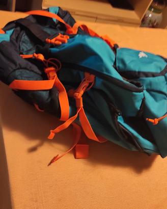 zaino da trekking o da viaggio