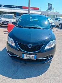 Lancia Ypsilon 1.3 MJT 16V 80 CV 5 porte S&S Gold