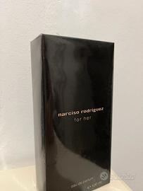 Narciso rodriguez for her