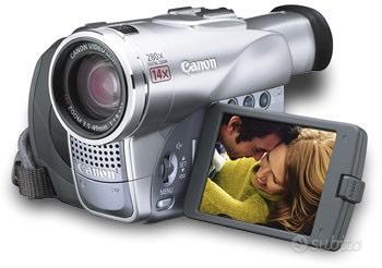 Videocamera Canon MVX200i KIT