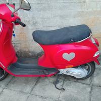 Piaggio Vespa 50 LX - 2011
