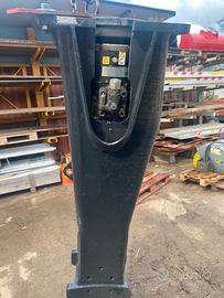 Demolitore idraulico