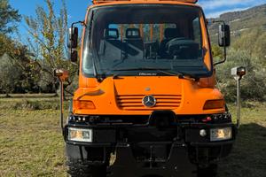 Unimog u 400 6 cilindri