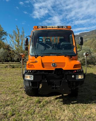 Unimog u 400 6 cilindri