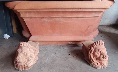 Fioriera da esterno in terracotta 