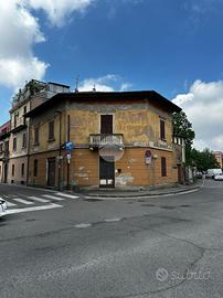 CASA SEMINDIPENDENTE A BRESCIA