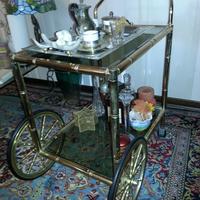 carrello portaliquori e vivande