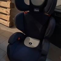 Seggiolino auto e rialza bimbo