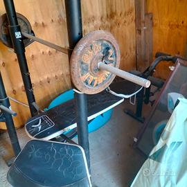 panca e Power rack domyos