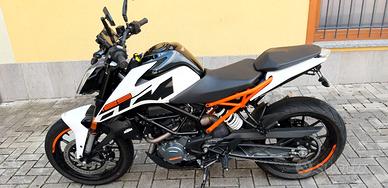 Duke KTM 125