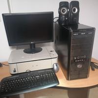 Computer + stampante + scrivania