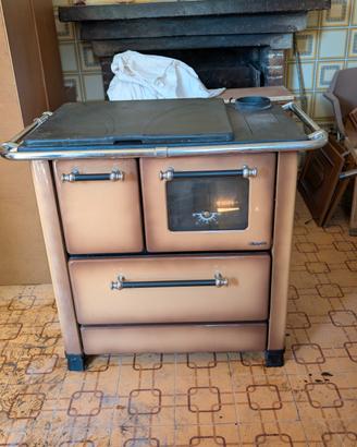 Cucina a legna con forno La Nordica Romantica 4.5