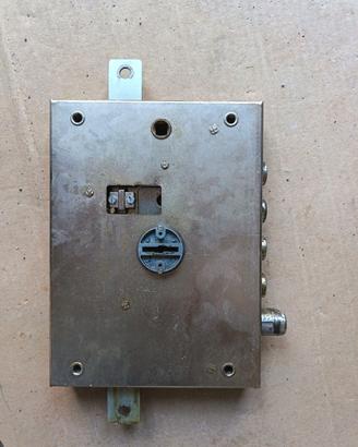 Serratura dierre per porta blindata