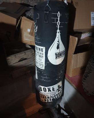 sacco da boxe da appendere