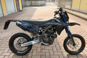 Suzuki Valenti  Racing RM 125 Z Motard