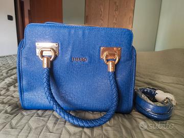 Bauletto Liu Jo blu elettrico Abbigliamento e Accessori In vendita a Torino