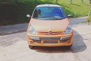 Microcar Aixam Mega 125 – pochi km