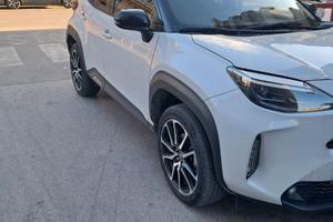 auto toyota yaris gr sport