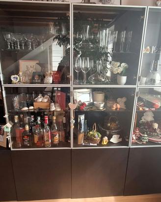 Mobile Ikea Besta completo