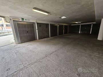 Autorimesse di varia metratura