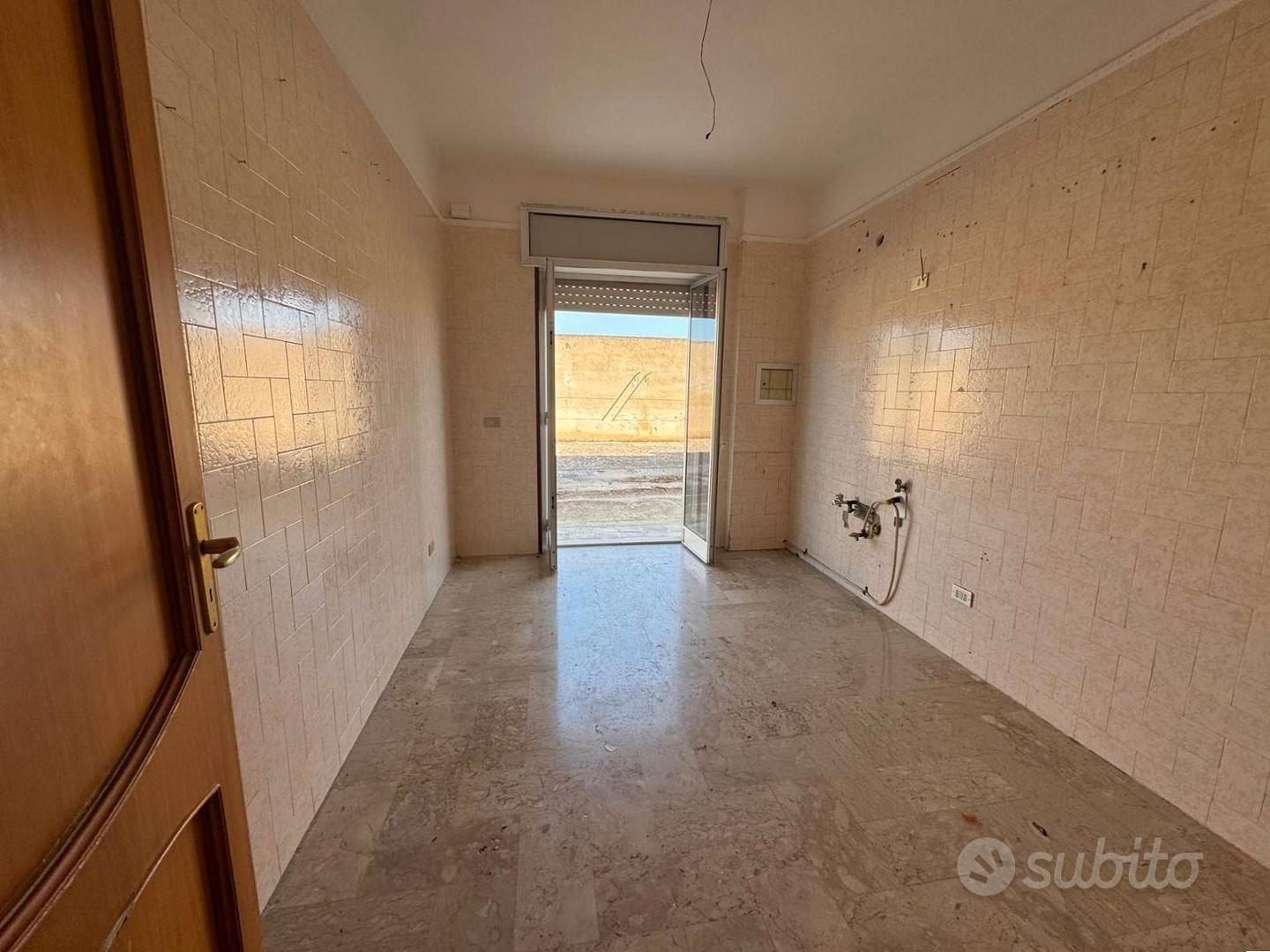 Apartment in Leporano, Taranto - Altro