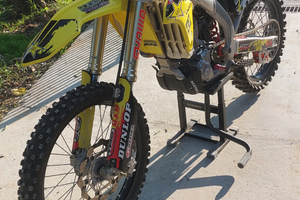 Suzuki RMZ 250