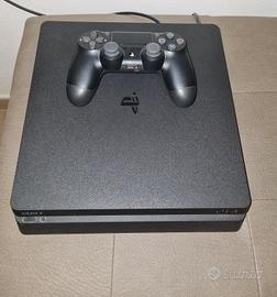 PlayStation 4 slim 500gb usata - Console e Videogiochi In vendita a Lecce