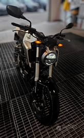 Honda CB125R 2020 | 25.100 km
