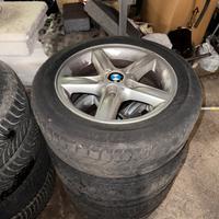 Cerchi e gomme BMW r16