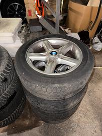 Cerchi e gomme BMW r16